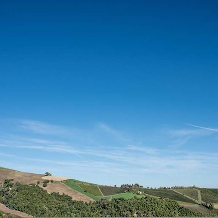 La Casa Vacanza Con Vista Panoramica Sui Vigneti Rotella Екстериор снимка