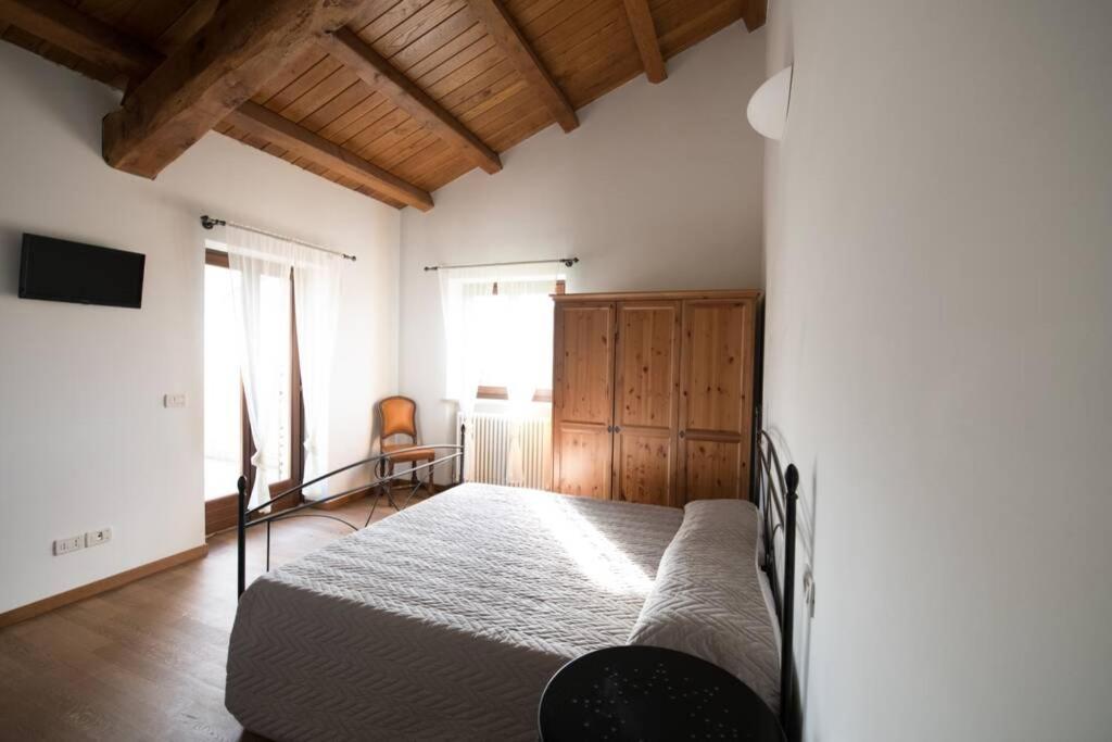 La Casa Vacanza Con Vista Panoramica Sui Vigneti Rotella Екстериор снимка